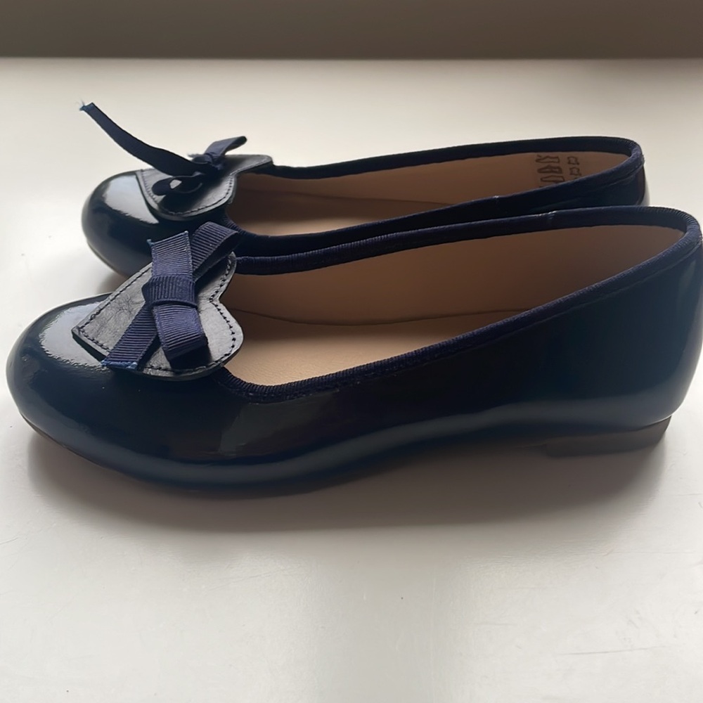 NWOT ELEPHANTITO  Girls Ballet Flat In Navy Patent✨